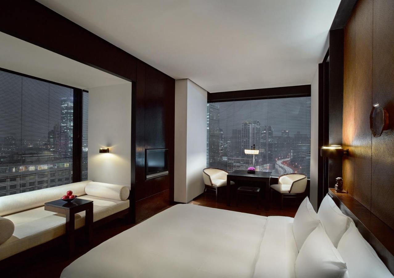 The Puli Hotel And Spa Shanghai Bagian luar foto